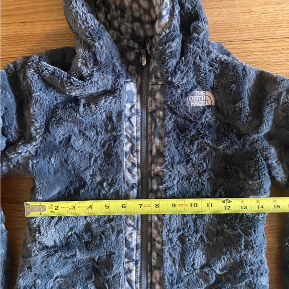 North Face Girl’s Reversible Parka- Size Small (7-8) Like New Grey - Picture 7 of 10